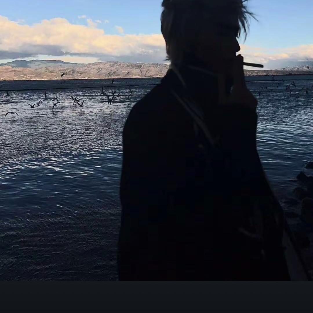 满眼都是你的男孩