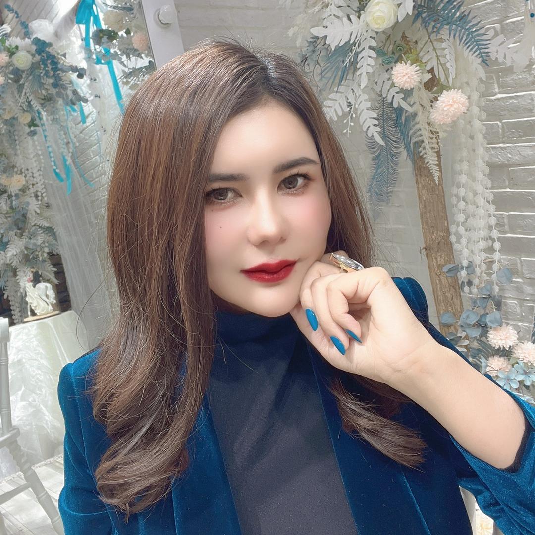 努日发型设计中心