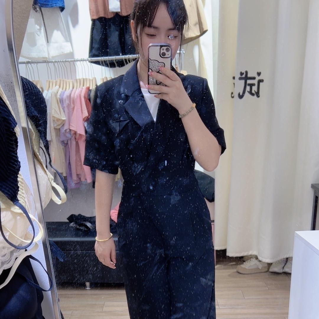 太阳当空照☀