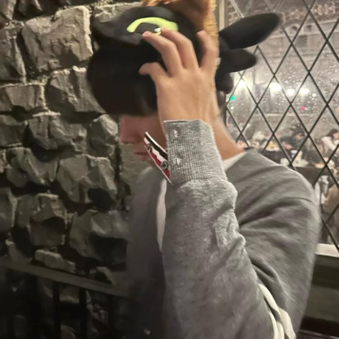 HHHH