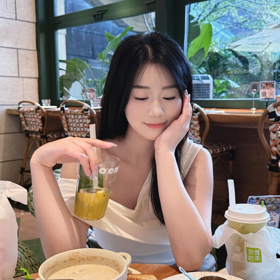 薇小薇W