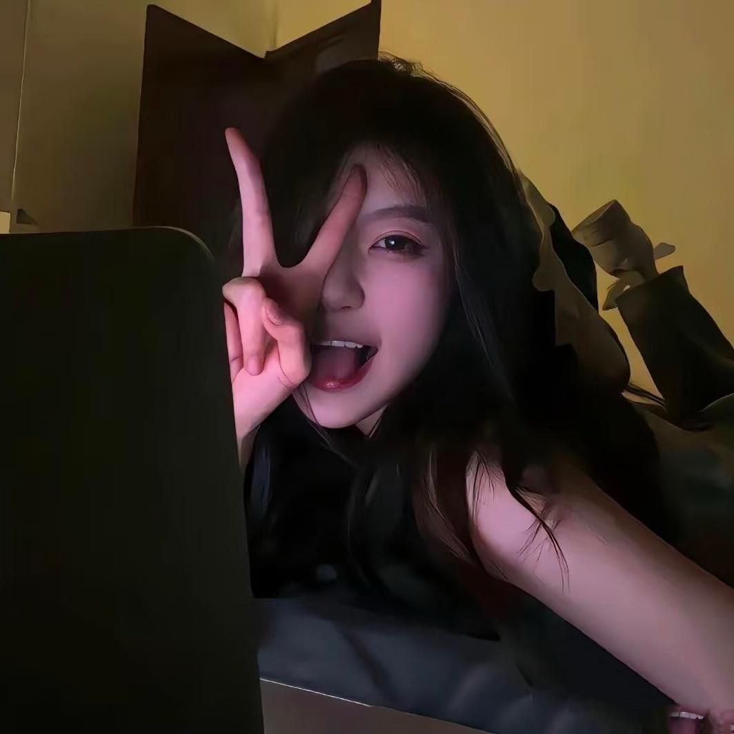 萱.
