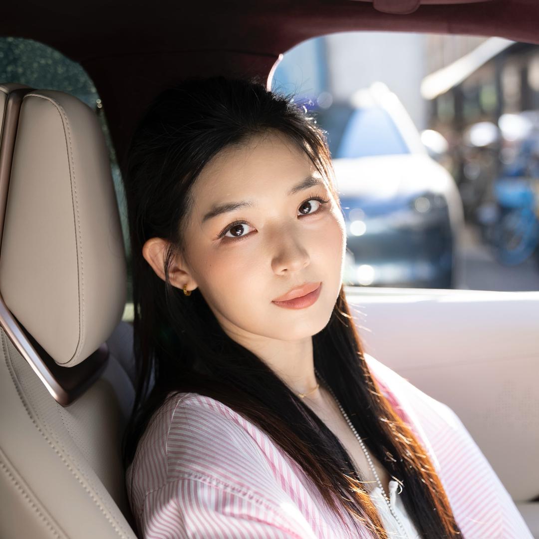 极氪欧尼姐姐