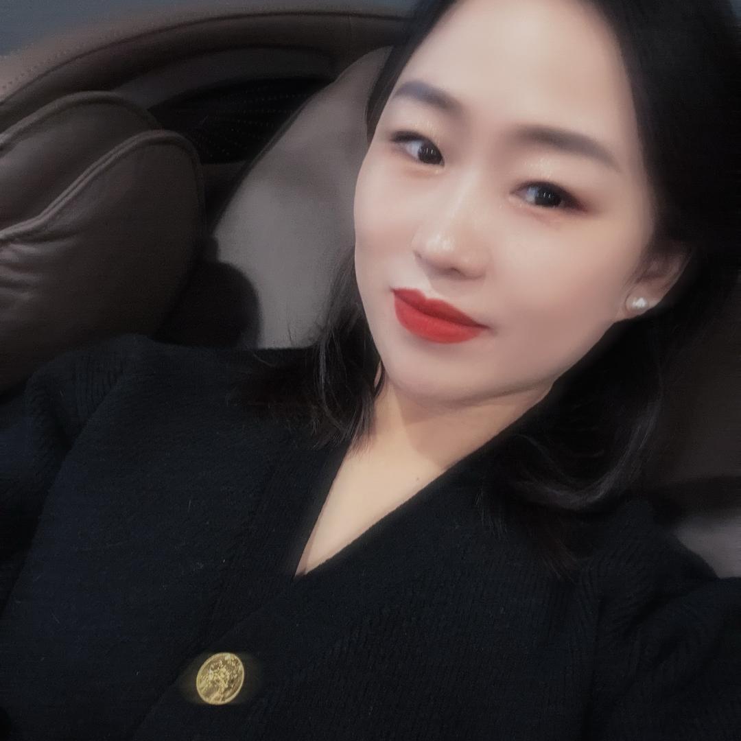 莎莎Lee