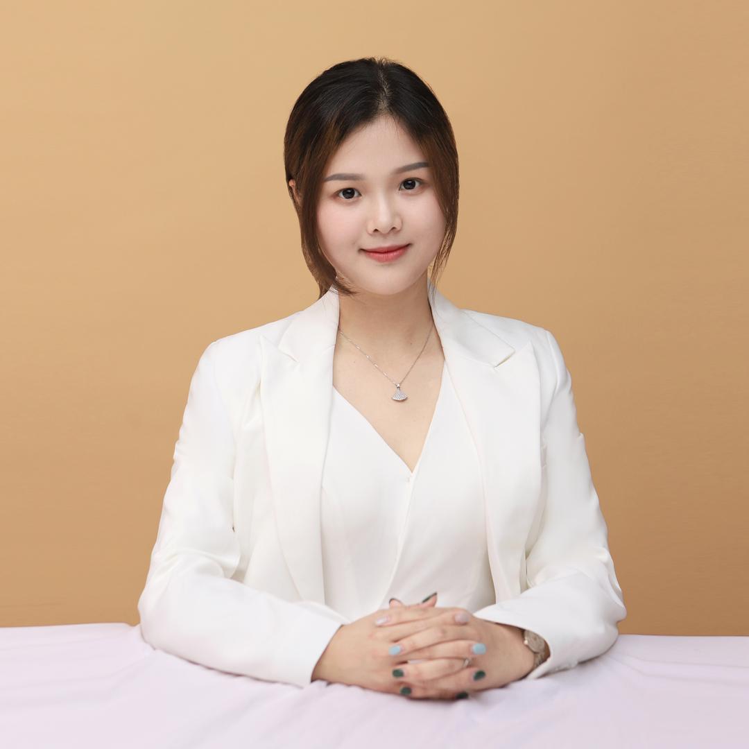 东新翡翠珑悦-叶惠珍