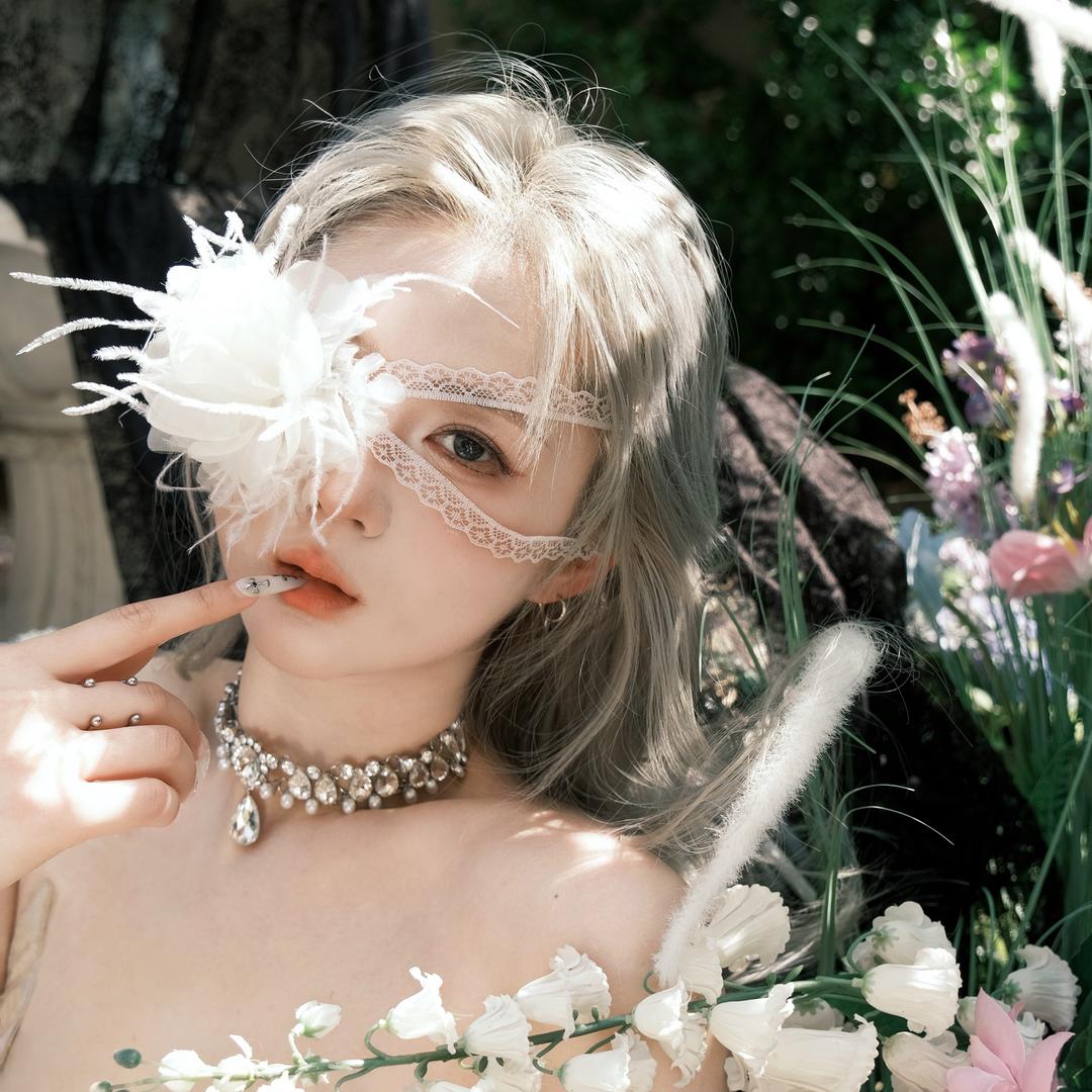 雅吖-🖤