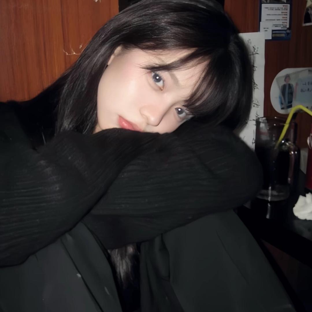 婷  -