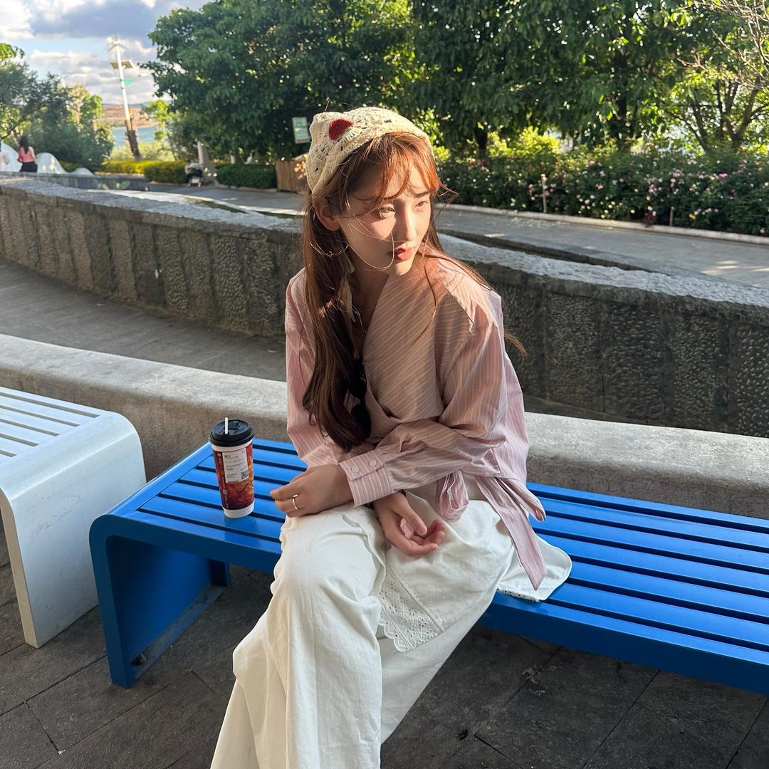 有钱就去消费流浪汉风子