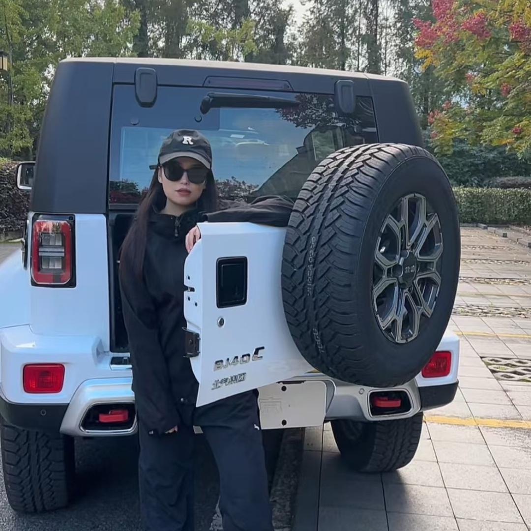 BJ40雅安国瑞体验中心