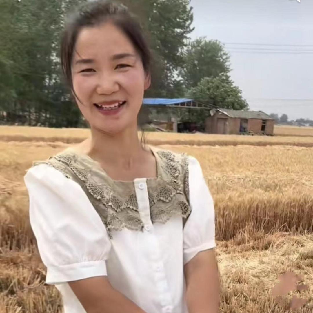 张 俊