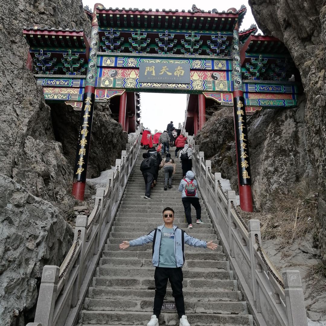 飛哥🇨🇳🇨🇳