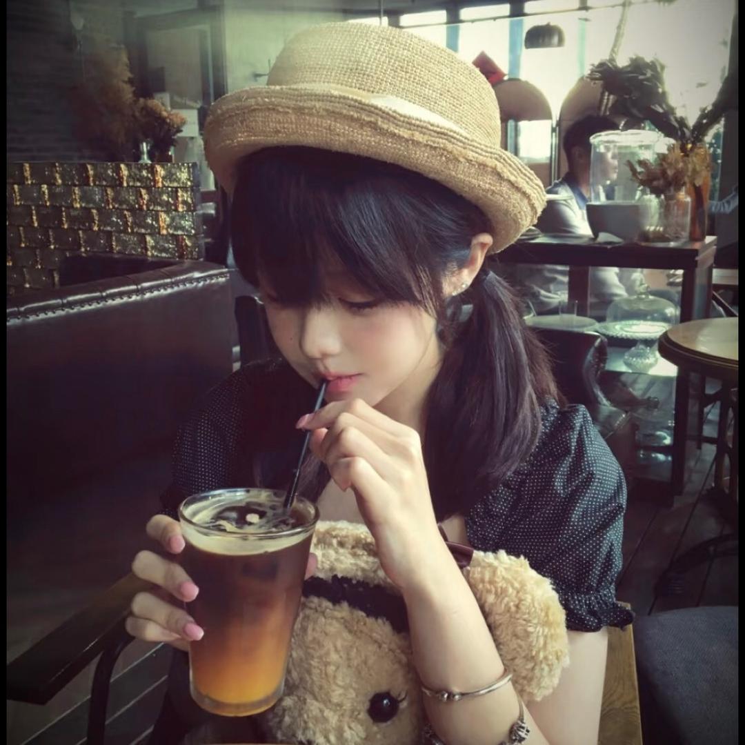 Liiiang08_uii