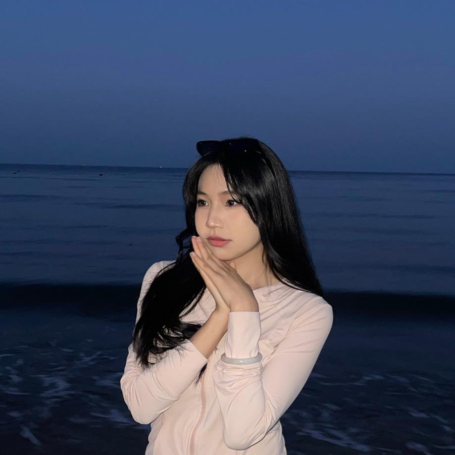 小白.