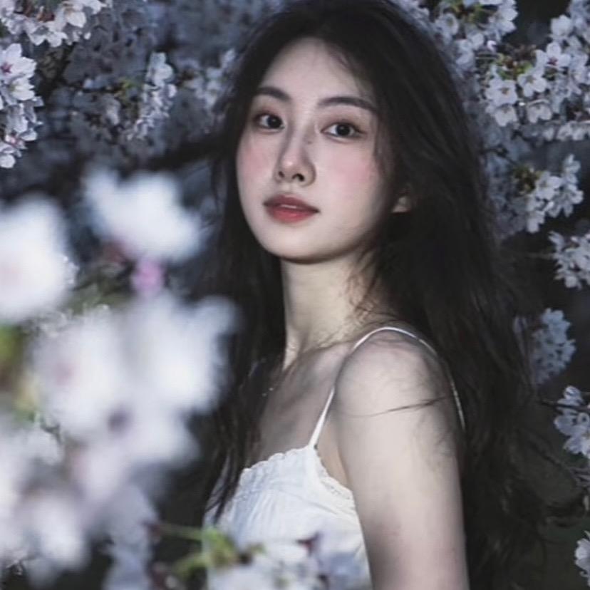 ᴴ黄ᰔᩚºHᴗang ʸ🍋