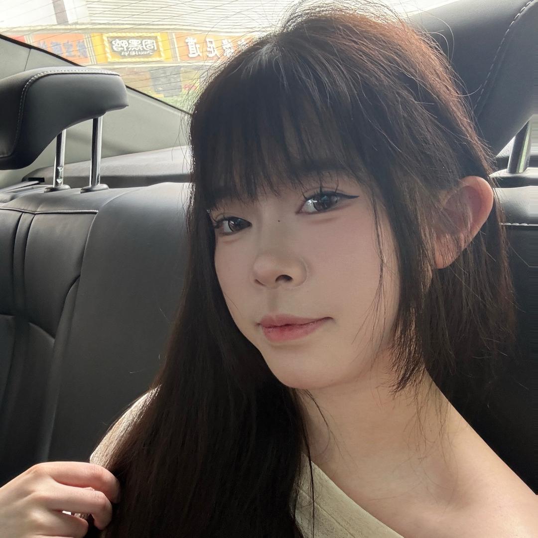 耿新奇.