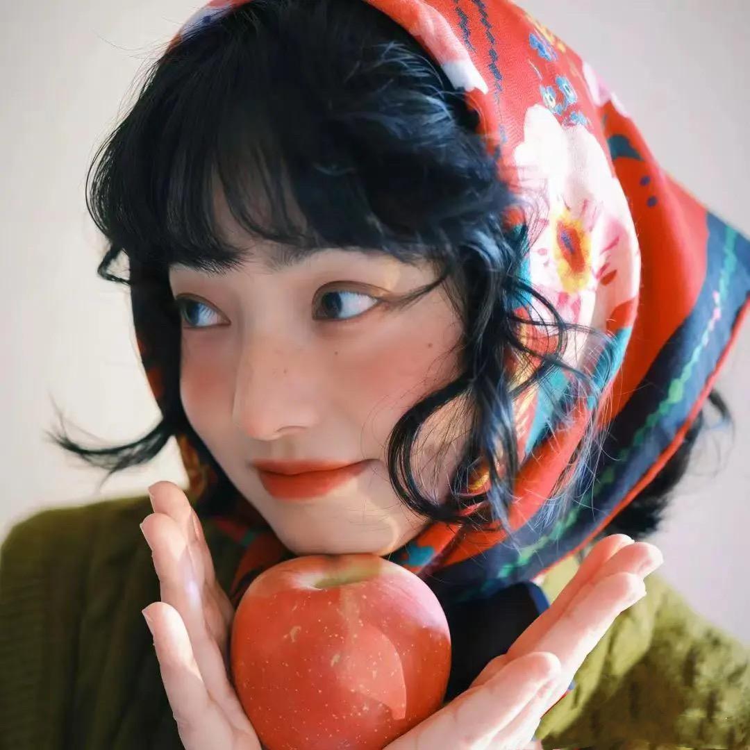 @露露露