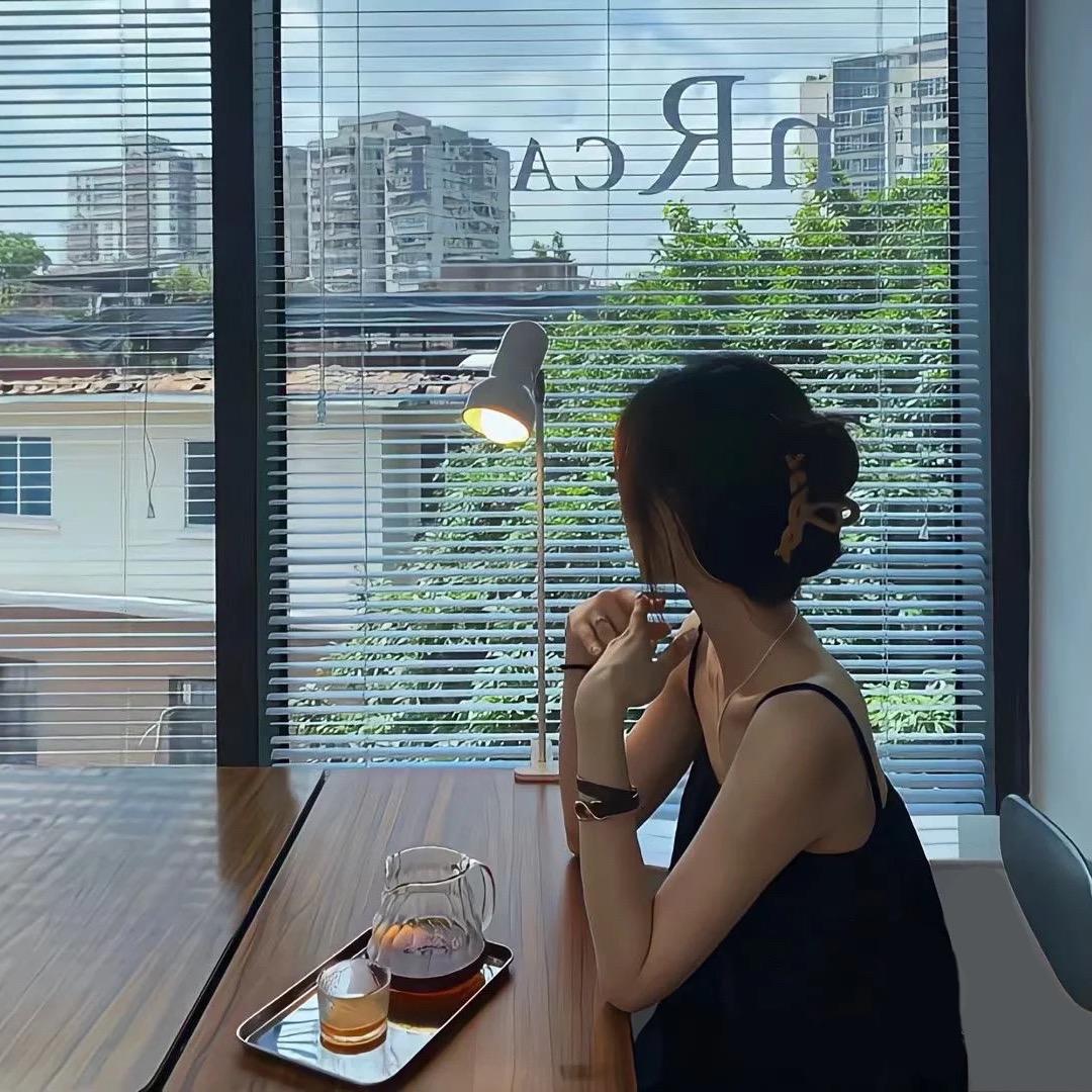 超爱吃西瓜