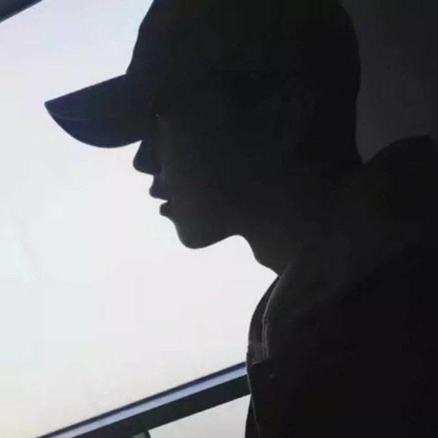 刘刘～