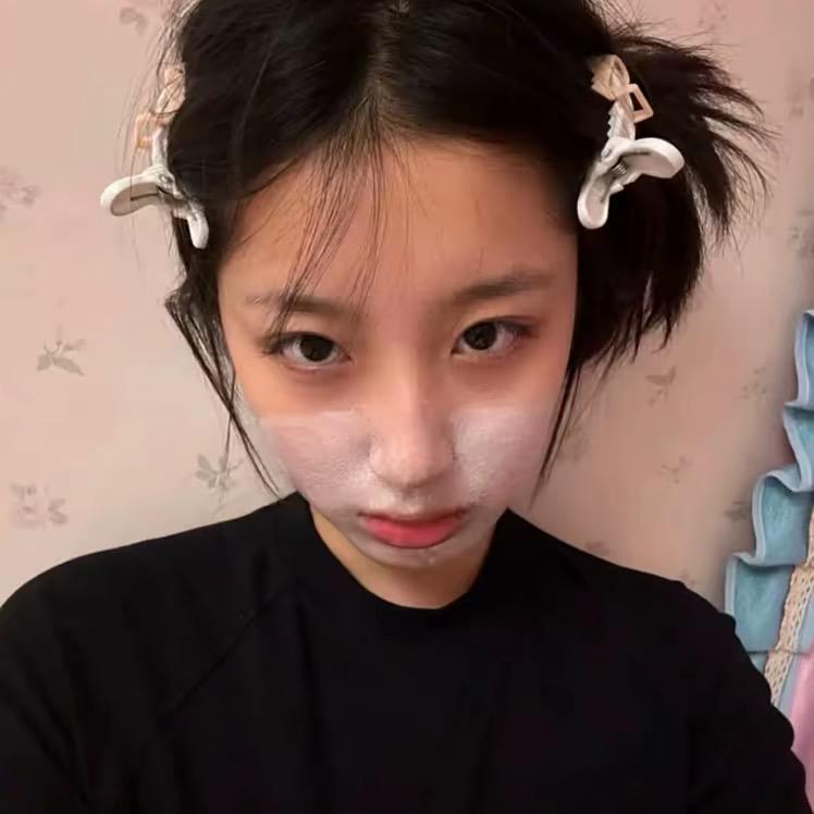 -  柊.