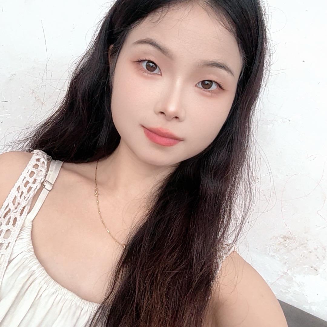 香坝新娘 美甲 花艺 纹绣造型师龚云霞