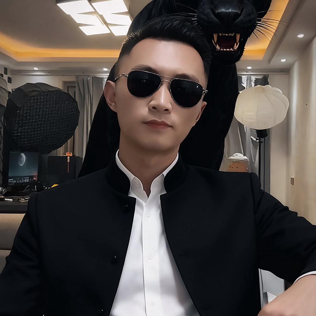 别扭哥 (扭总)   　 🪳
