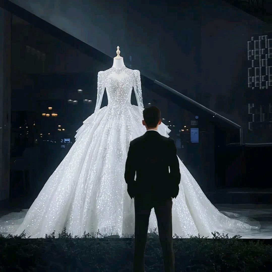 小周小周。招待不周