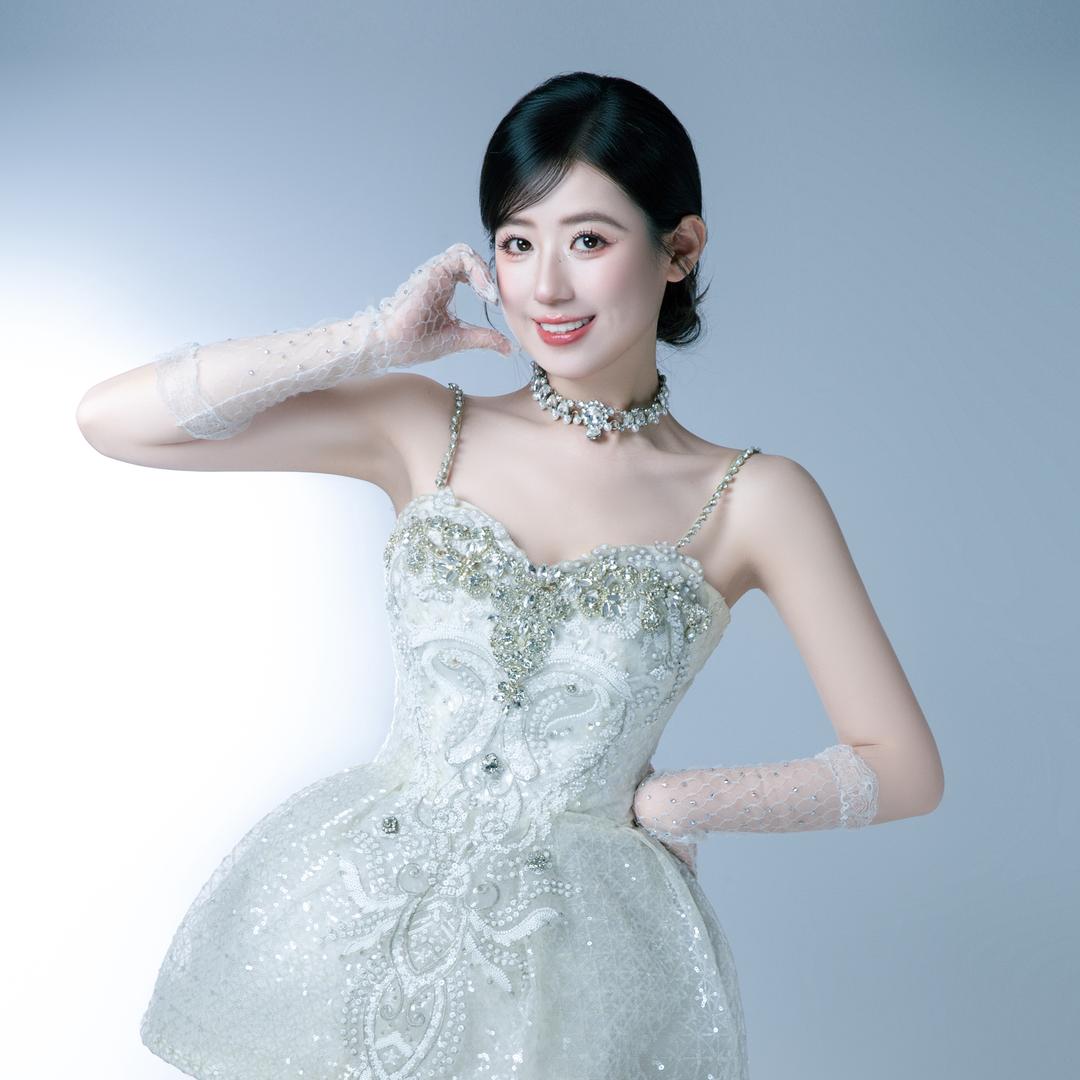 小伊🦢🎹.