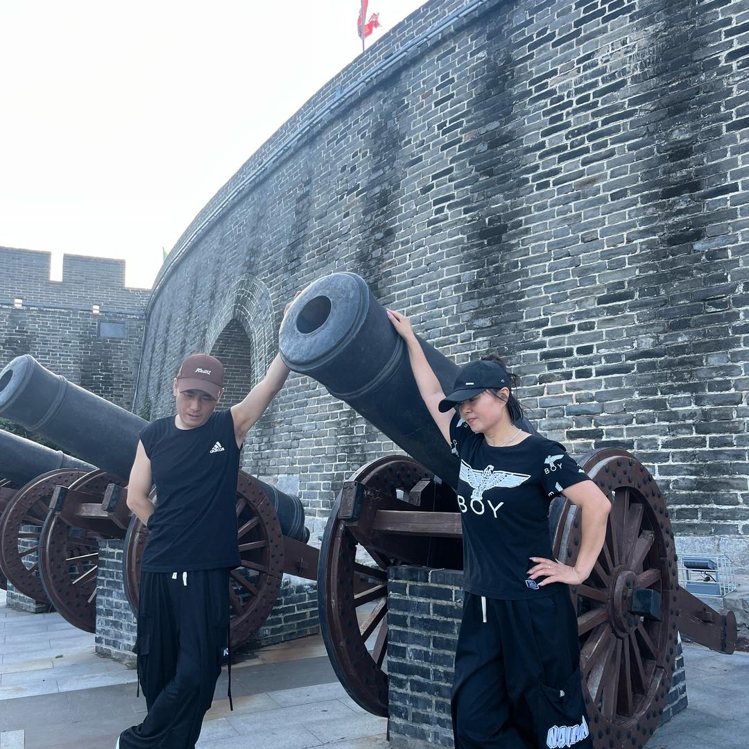 兴城曳舞静儿