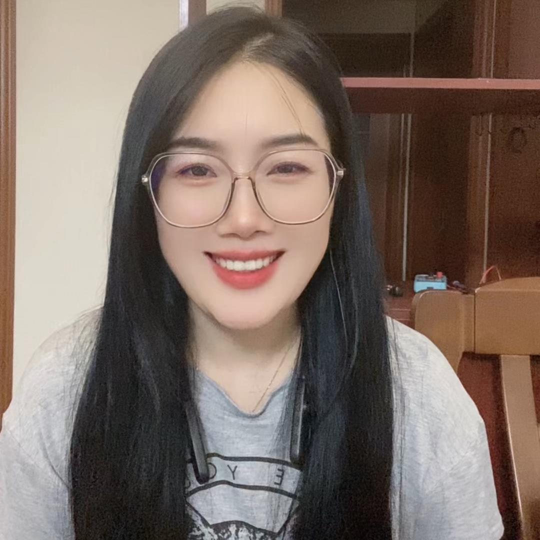 小曼来了