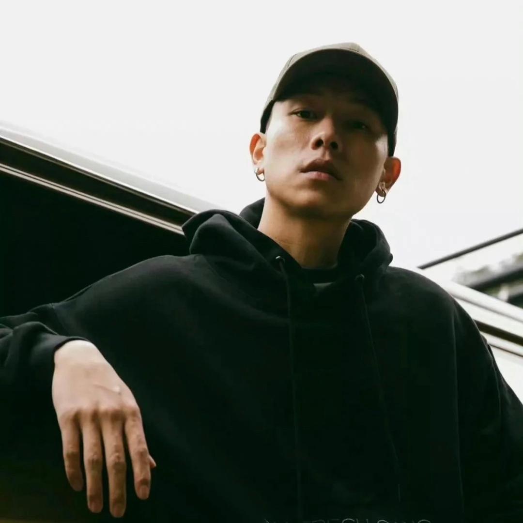 不是共勉