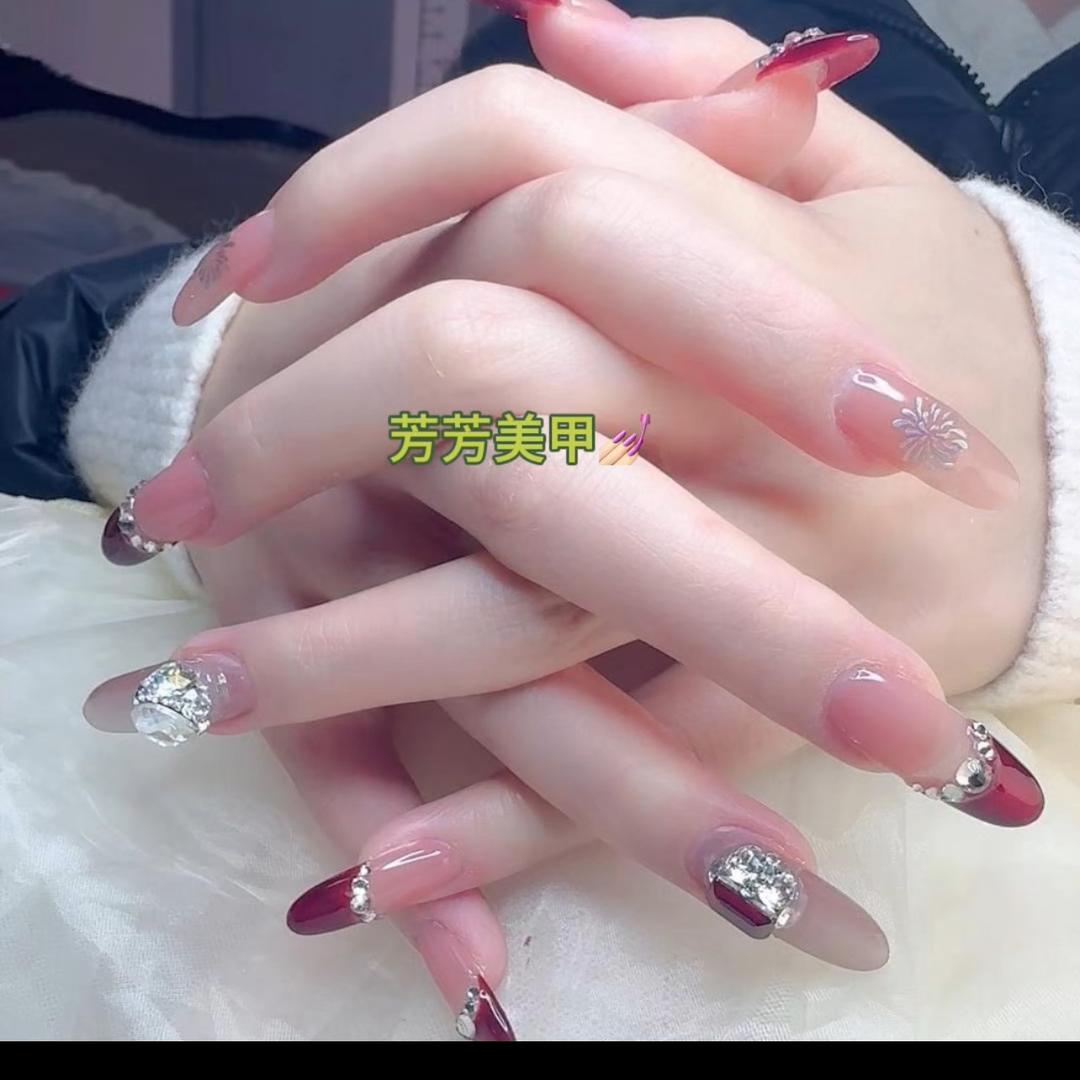 芳芳美甲美睫工作室