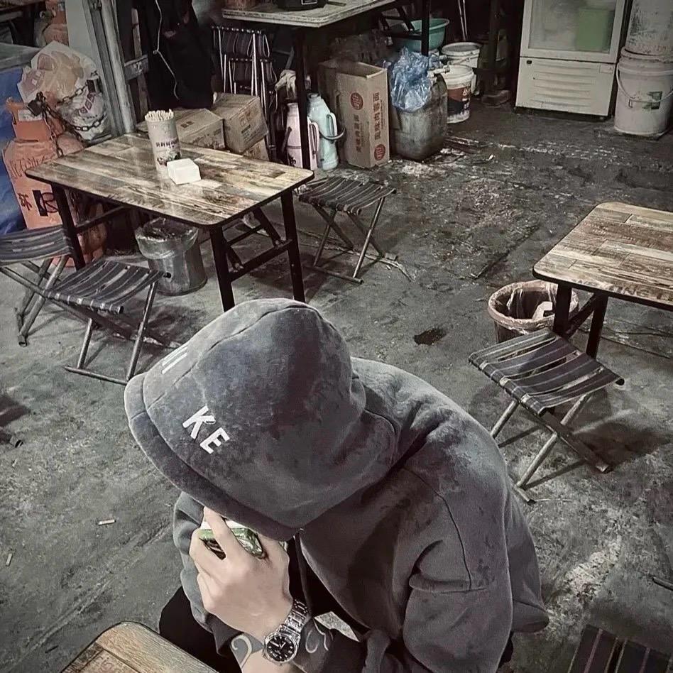小👾