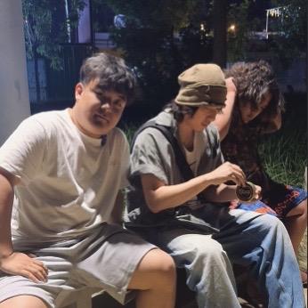 四个半艺术家