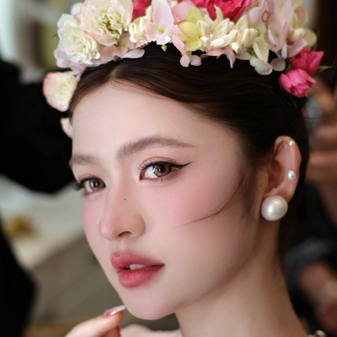 临夏市女王尊荣婚纱会馆