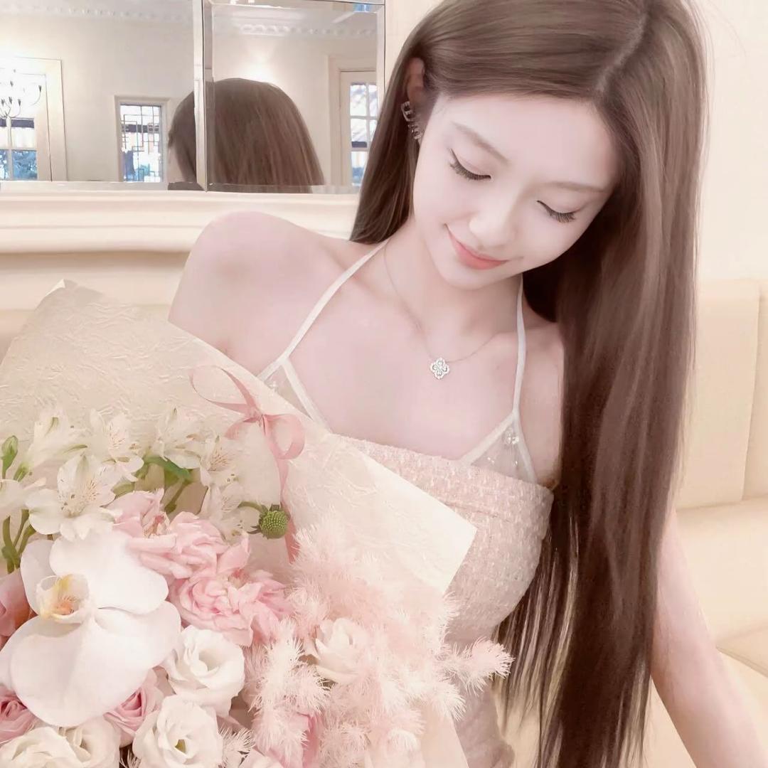 小南.