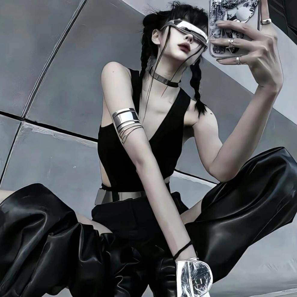 杨林轻术造型_梅子