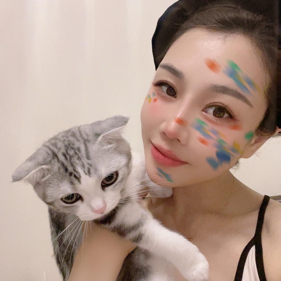 叭叭叭叭个啥