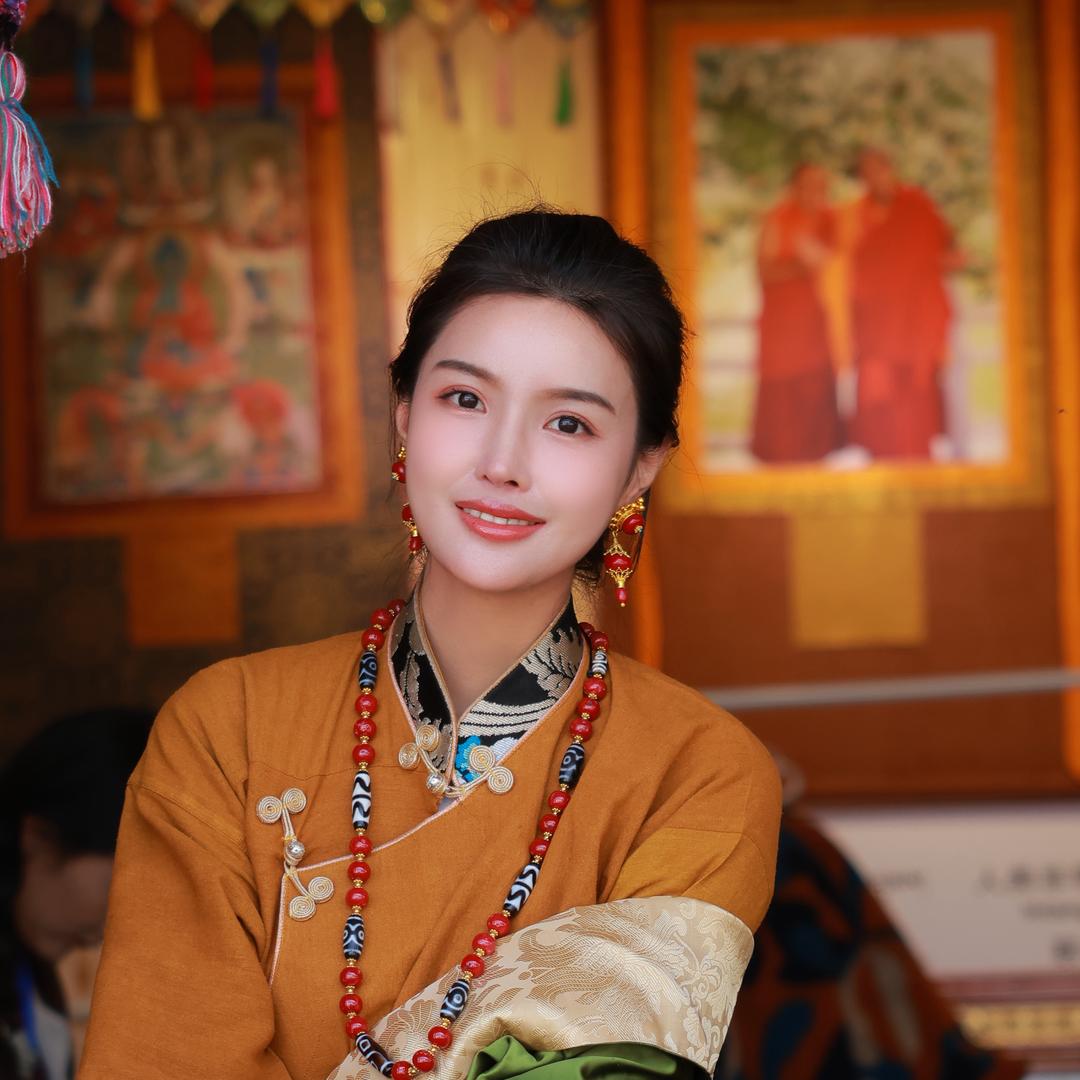 益喜卓玛（扎西班智雅）