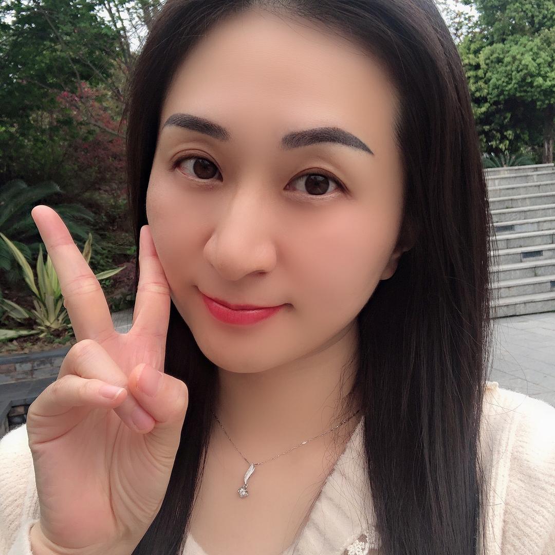颜靓靓
