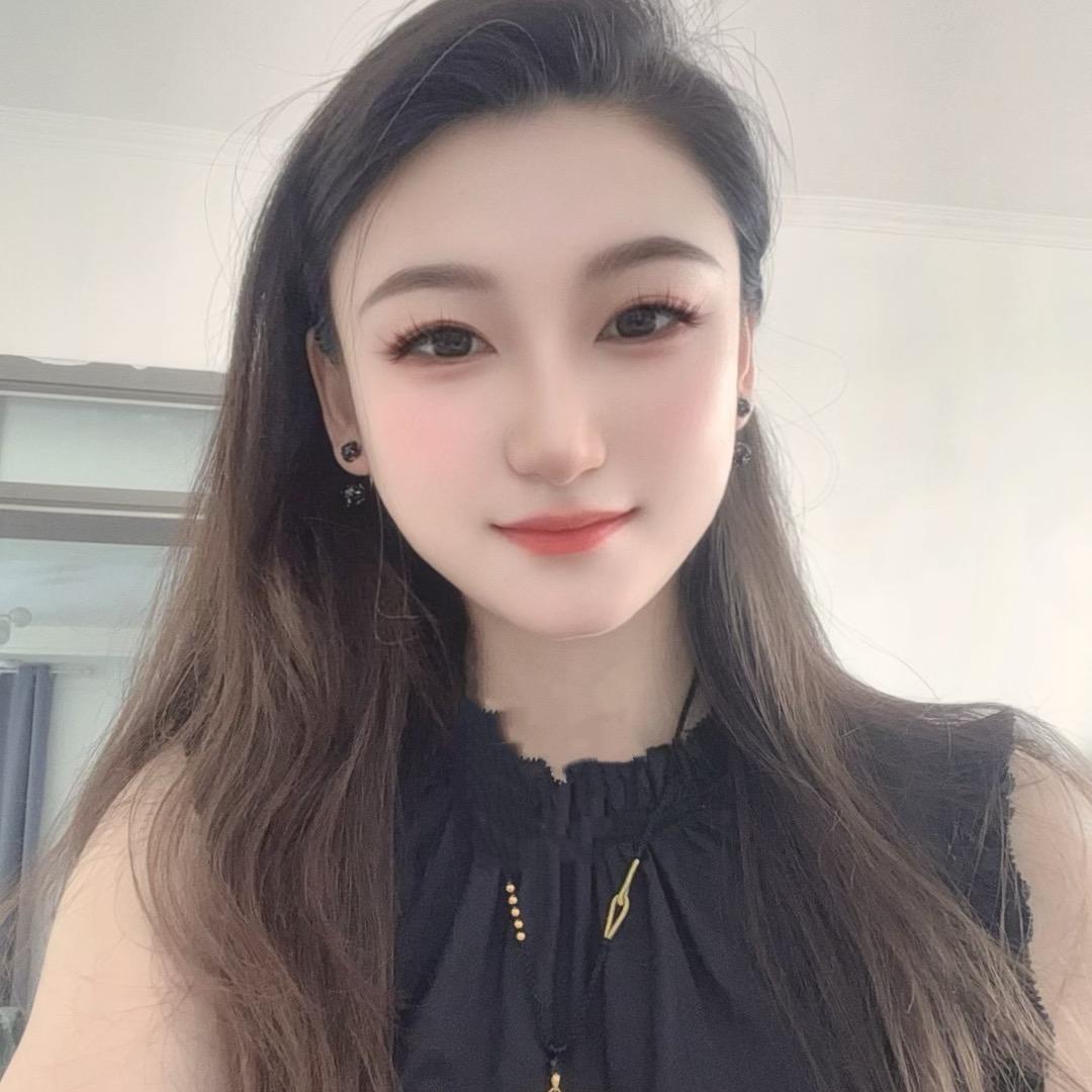 珊珊⭐️