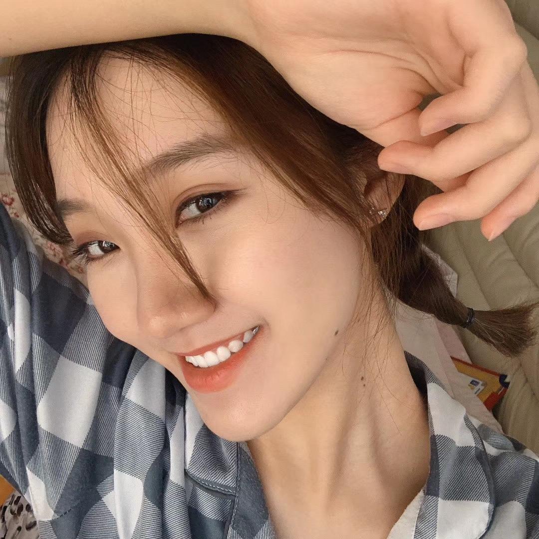 ZHANGYUE越越