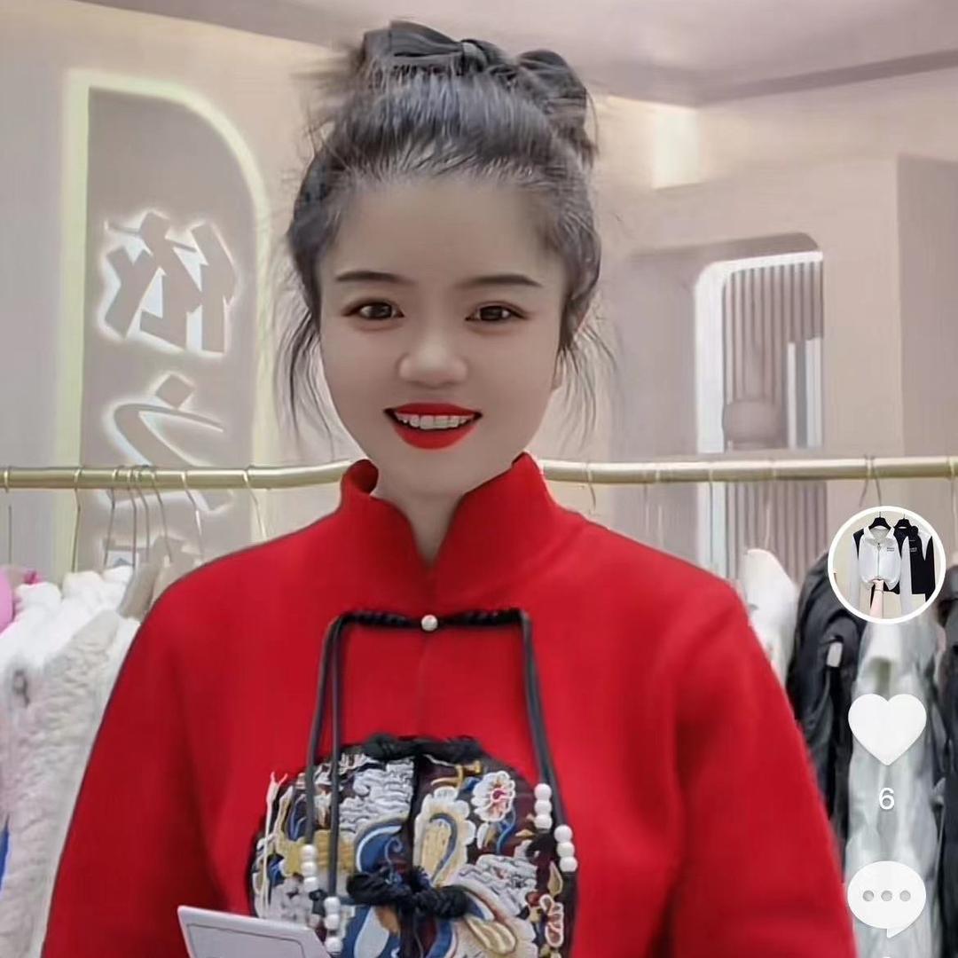 依之恋女装工厂店直播