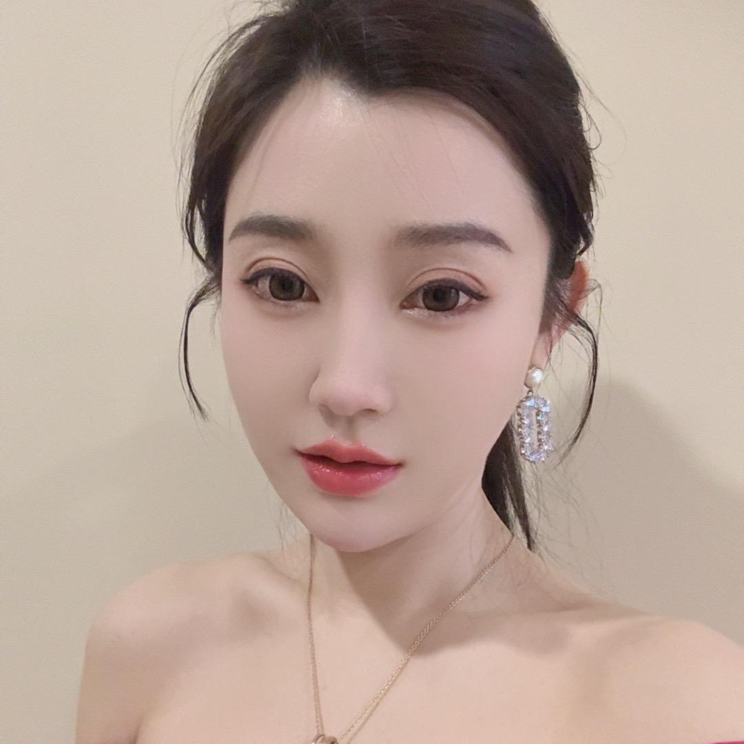 刘静格格⁹¹⁷