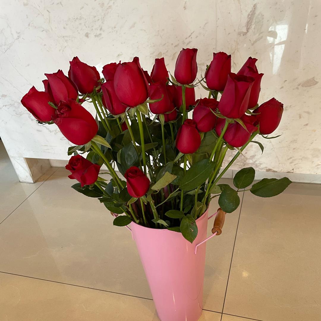 竟得钰福财满盈