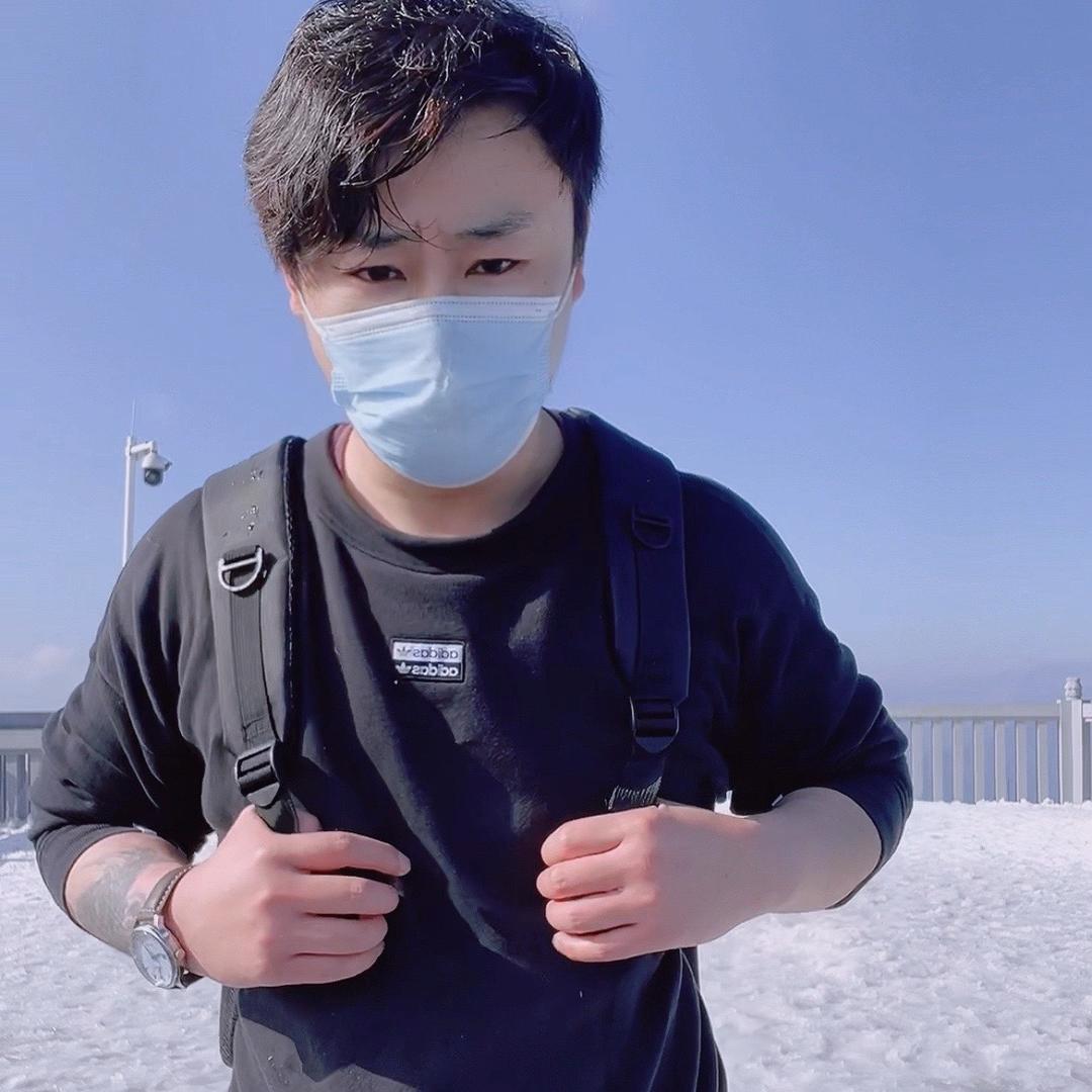 顾震鳞、（抖音吧）