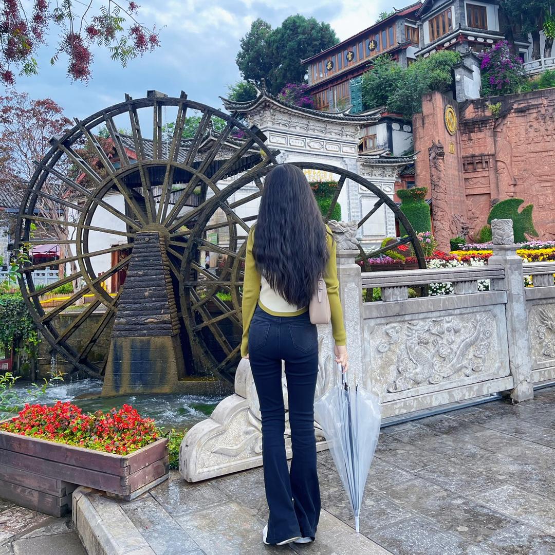 琪琪吃糖啦