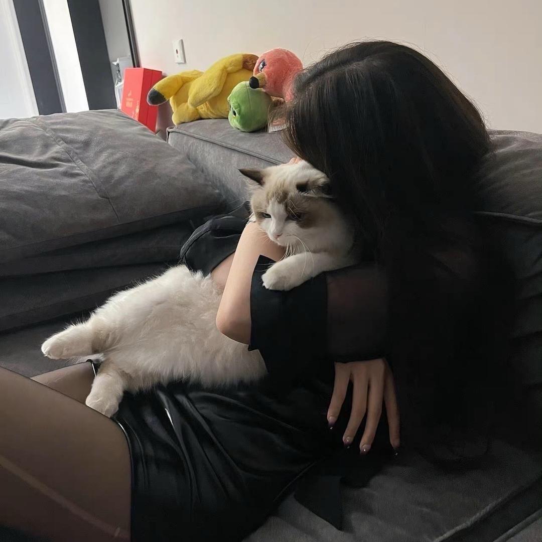 段小姐的春夏秋冬
