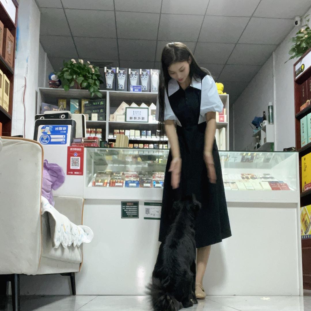 零距离名烟名酒商行