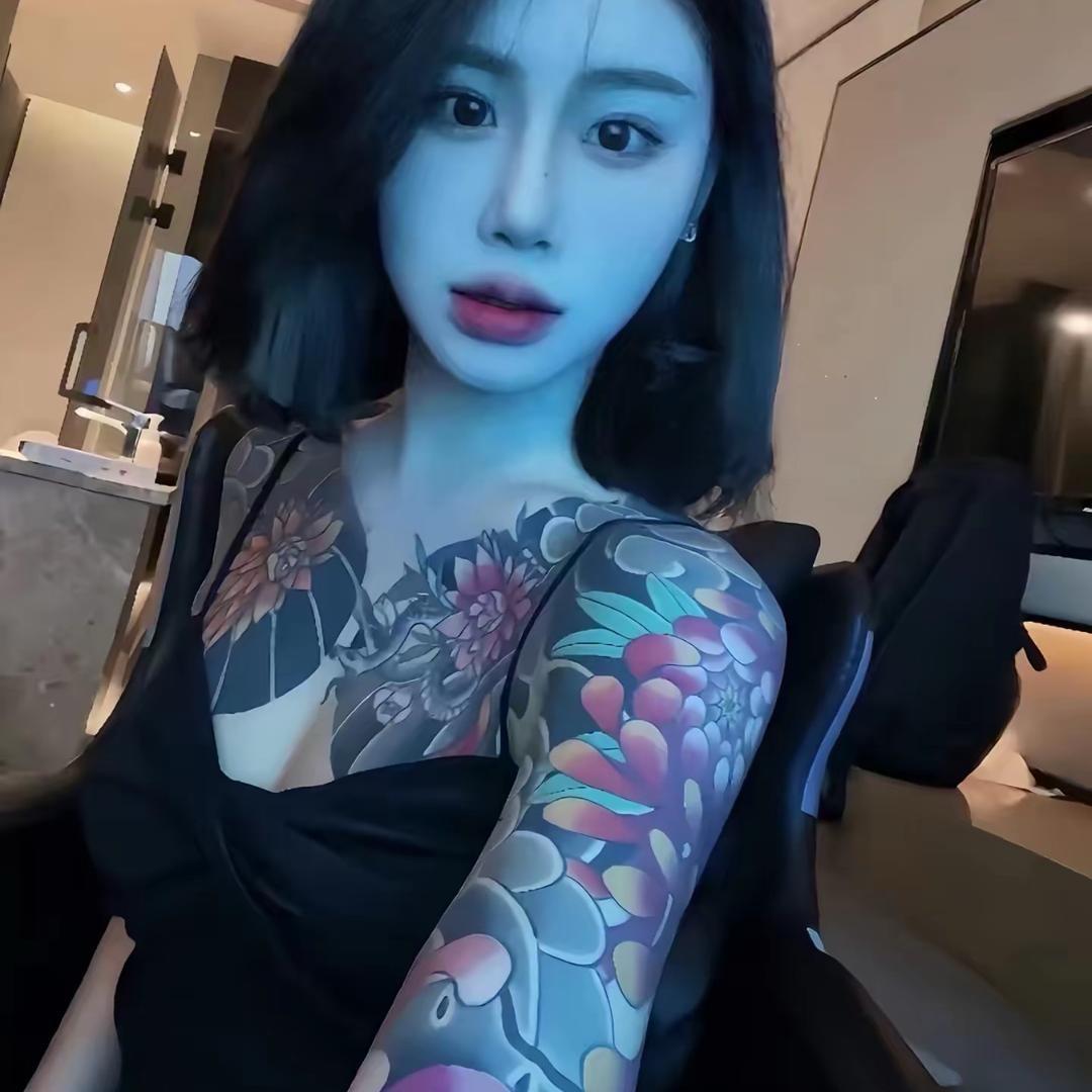 苏南.