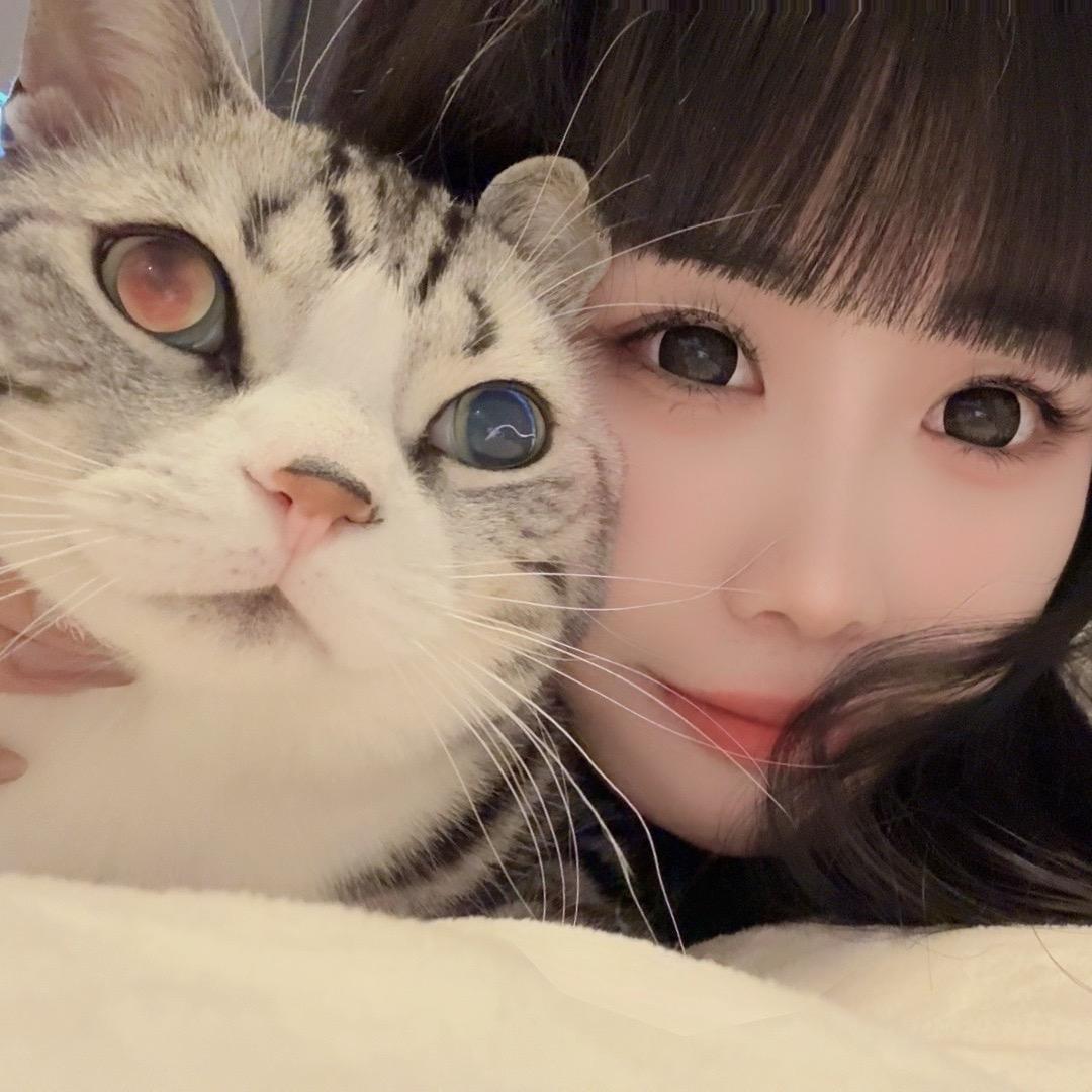 李温柔。